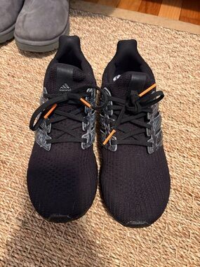 Adidas Ultra Boost Sneakers